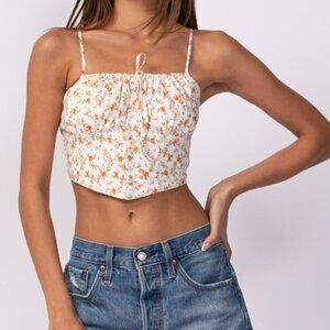 EYES ON ME FLORAL CROP TOP